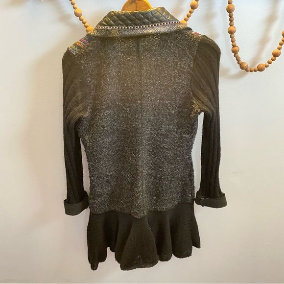 Liquid by Sioni Sweater Art to Wear Medium Embellished Wool Mohair - Picture 2 of 9